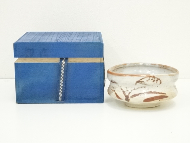 【細水指　刷毛目】浅見与志三　共箱 細水指 刷毛目】浅見与志三 共箱 2025年最新】浅見与し三の人気